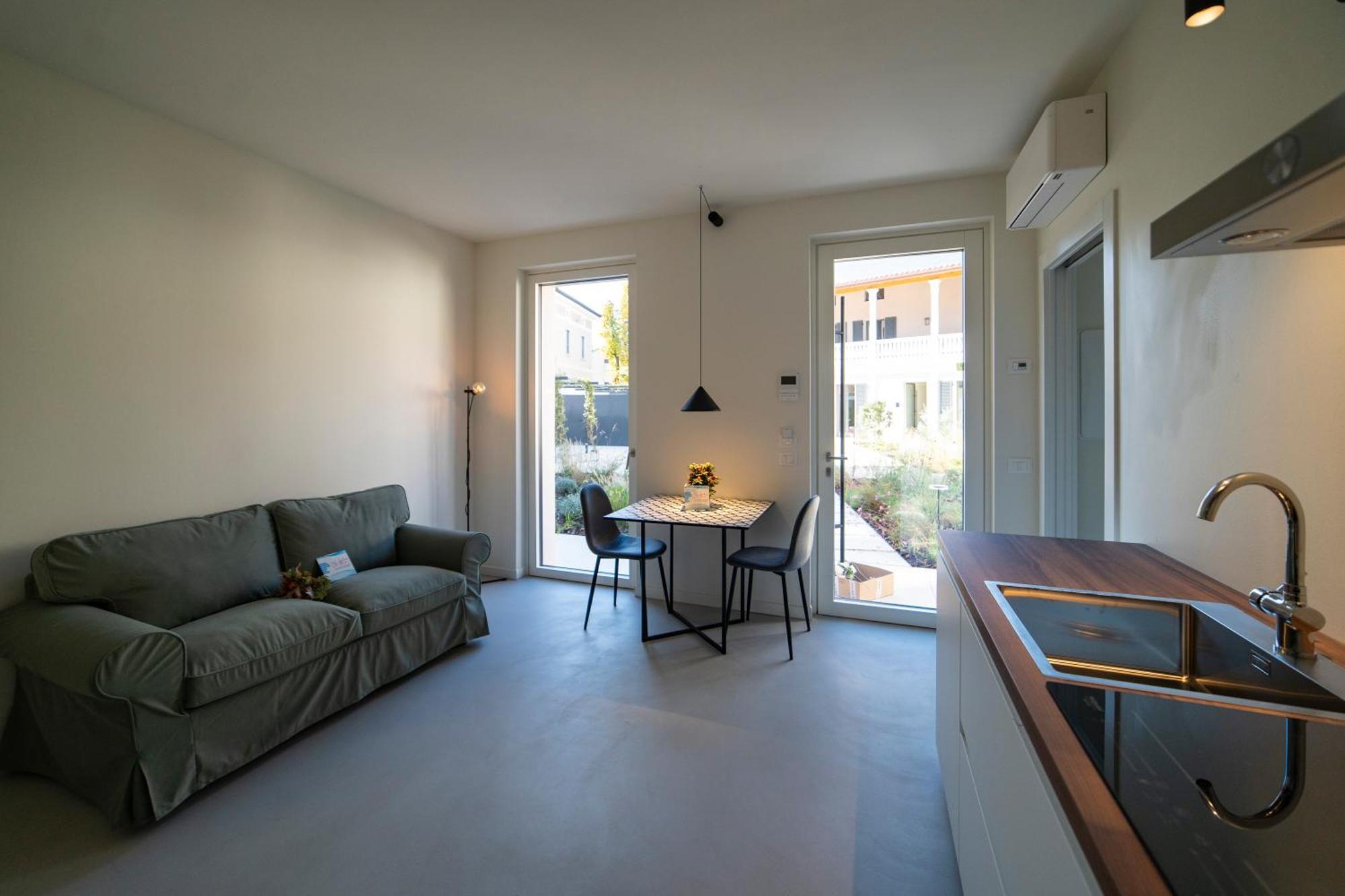 Via Vittorio Veneto 468 Chiari Aparthotel Exterior photo