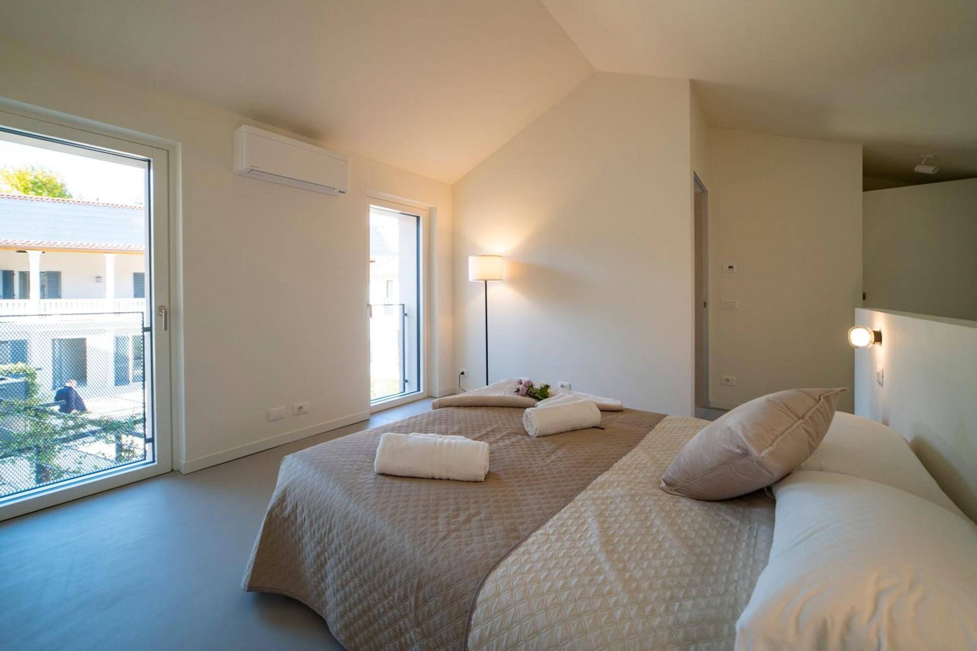 Via Vittorio Veneto 468 Chiari Aparthotel Exterior photo